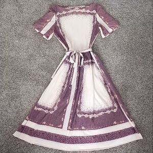 Vintage pleated dress